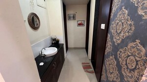 Team Area in 3 BHK Apartment at Nabar Shankar Heights, Aundh – for Sale