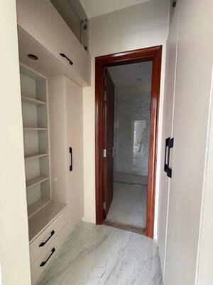 Building Lobby in 3 BHK Builder Floor at Sector 9 – for Rent
