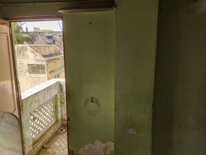 Room in  Apartment at Mahemdabad – for Sale
