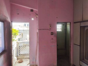 Room in  Apartment at Mahemdabad – for Sale