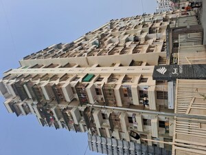 Apartment For Sale in Badlapur