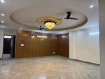 4 BHK 220 Sq.Yd. Builder Floor in Paryavaran Complex