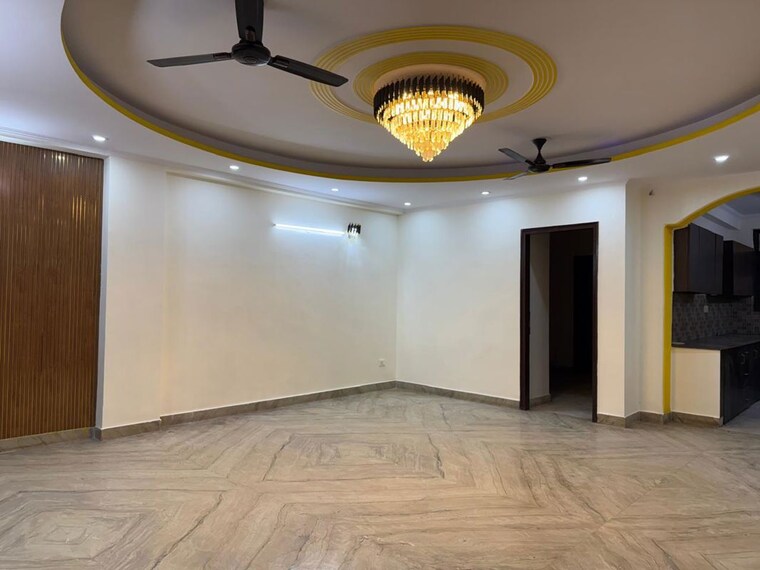 Bedroom, paryavaran complex 4 Bedroom 220 Sq.Yd. Builder Floor In Paryavaran Complex Delhi 10368797