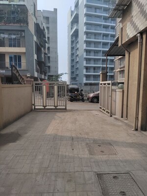  Apartment For Sale in Ulwe