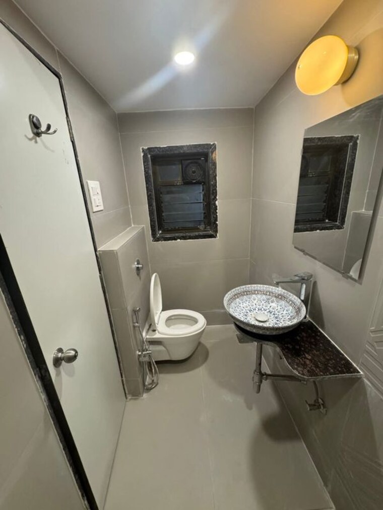 Bathroom, mount-mary-bandra 3 Bedroom 1200 Sq.Ft. Apartment In Bandra West Mumbai 10368888