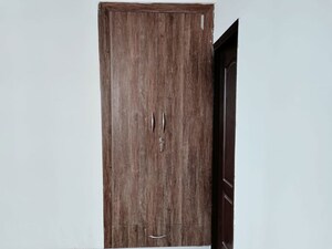 Furnished Amenities in 3.5 BHK Apartment at BPTP The Resort, Sector 75 – for Rent
