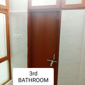 Furnished Amenities in 2 BHK Builder Floor at Gomti Nagar – for Rent