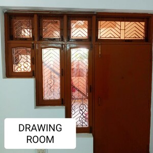Bedroom in 2 BHK Builder Floor at Gomti Nagar – for Rent