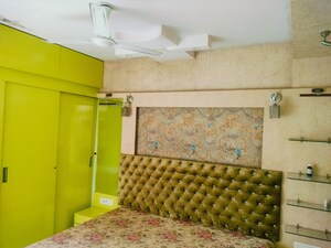 Bedroom in  Apartment at Andheri West – for Sale