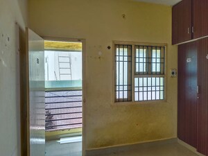 Room in  Apartment at Lakshmipuram – for Sale