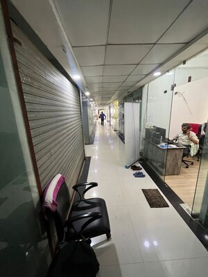  Shop For Sale in Vesu