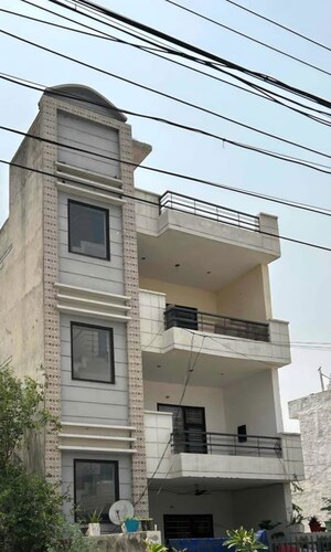  Apartment For Sale in Haibowal Kalan