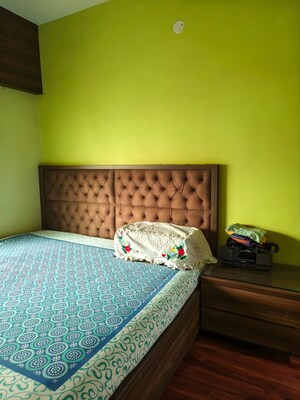 Bedroom in  Apartment at Tollygunge – for Sale