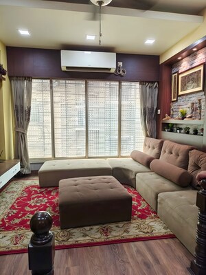 Bedroom in  Apartment at Tollygunge – for Sale