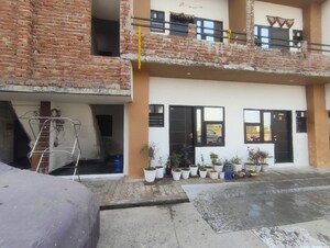  Apartment For Sale in Patholi