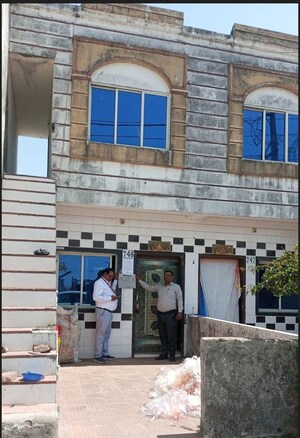  Independent House For Sale in Umra