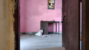 Room in  Independent House at Huzur – for Sale