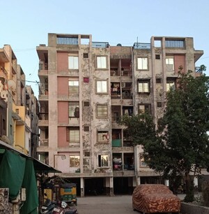  Apartment For Sale in Vatva