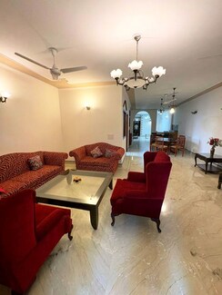3 BHK + Pooja Room,Store Room Builder Floor For Rent in Greater Kailash I