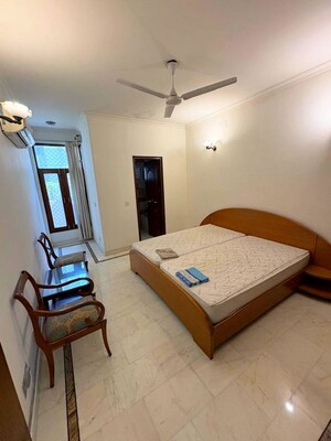 Master Bedroom in 3 BHK Builder Floor at Greater Kailash I – for Rent