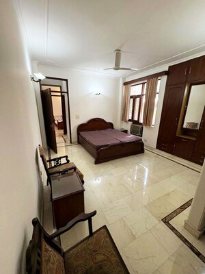 Master Bedroom in 3 BHK Builder Floor at Greater Kailash I – for Rent