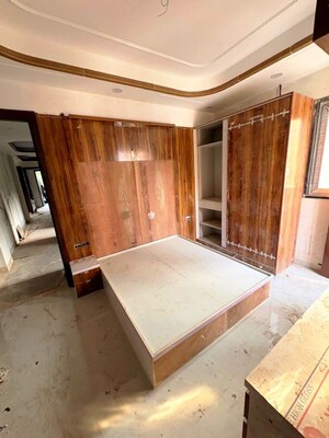 Master Bedroom in 2 BHK Builder Floor at Kalkaji – for Rent
