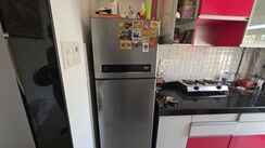 1 BHK + Pooja Room,Extra Room Apartment For Rent in Sheth Clarion