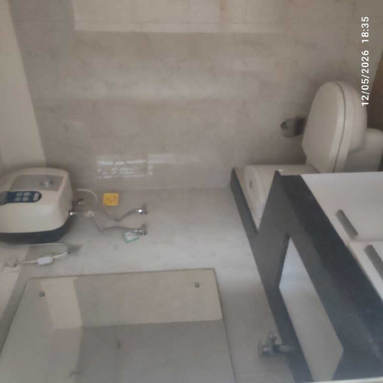 Kitchen, pioneer-park-presidia 4 Bedroom 2995 Sq.Ft. Apartment In Sector 62 Gurgaon 10369991