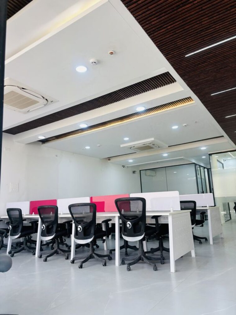 Team Area, madhapur Commercial Office Space 2024 Sq.Ft. In Madhapur Hyderabad 10368413