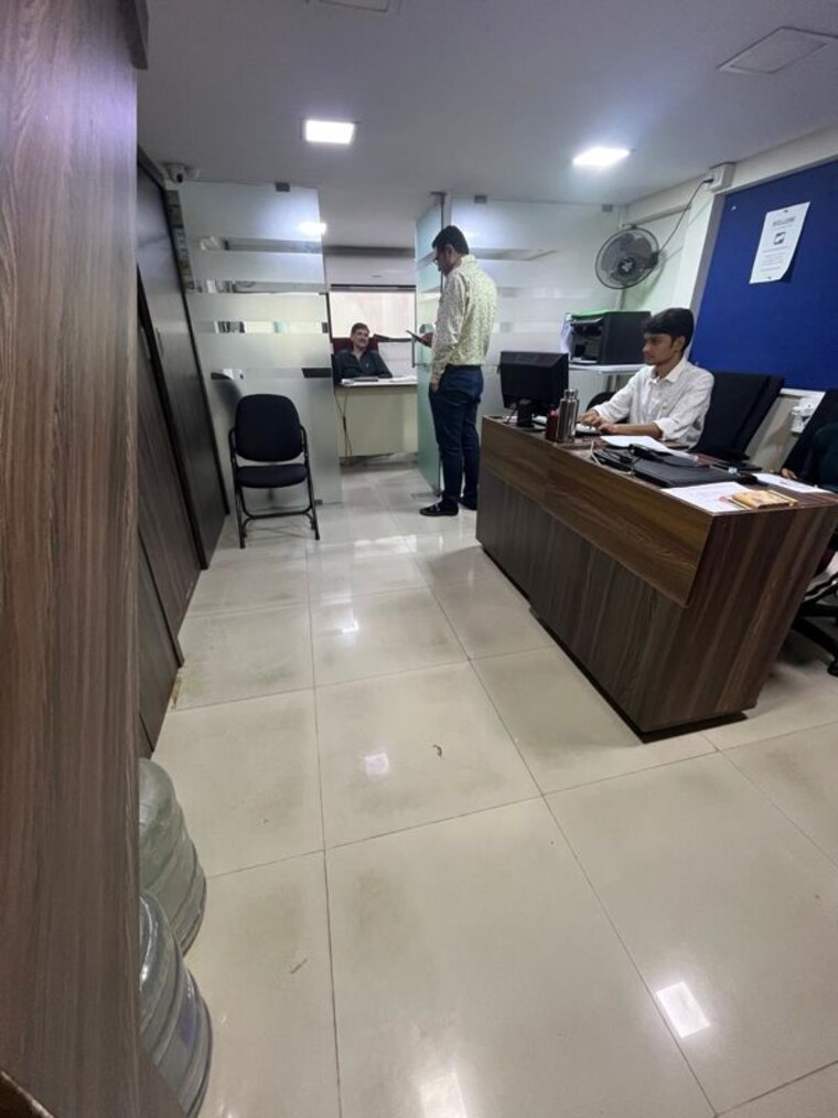 Kitchen, shiv-shakti-industrial-estate-lower-parel Commercial Office Space 800 Sq.Ft. In Lower Parel Mumbai 10370009