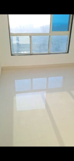Bedroom in 2 BHK Apartment at Shreeji Atlantis, Malad West – for Rent