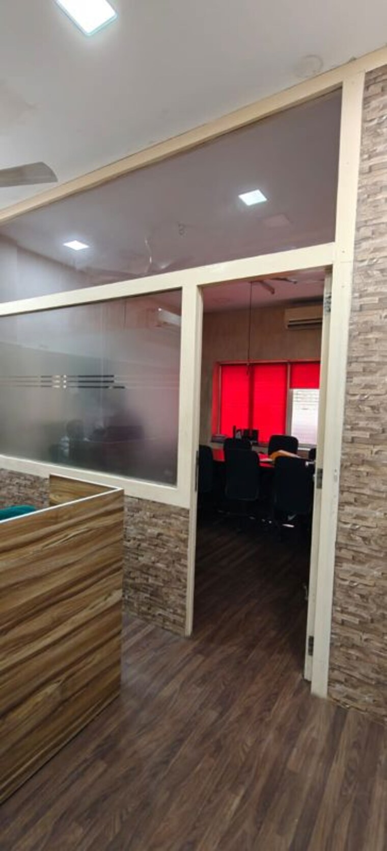  Parking, bharat-industrial-estate Commercial Office Space 600 Sq.Ft. In Parel Mumbai 10370021