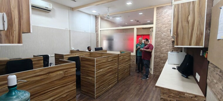 Bathroom, bharat-industrial-estate Commercial Office Space 600 Sq.Ft. In Parel Mumbai 10370021
