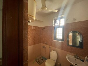 Bathroom in 2 BHK Builder Floor at Ansal Plaza Sector-23, Sector 23 – for Rent