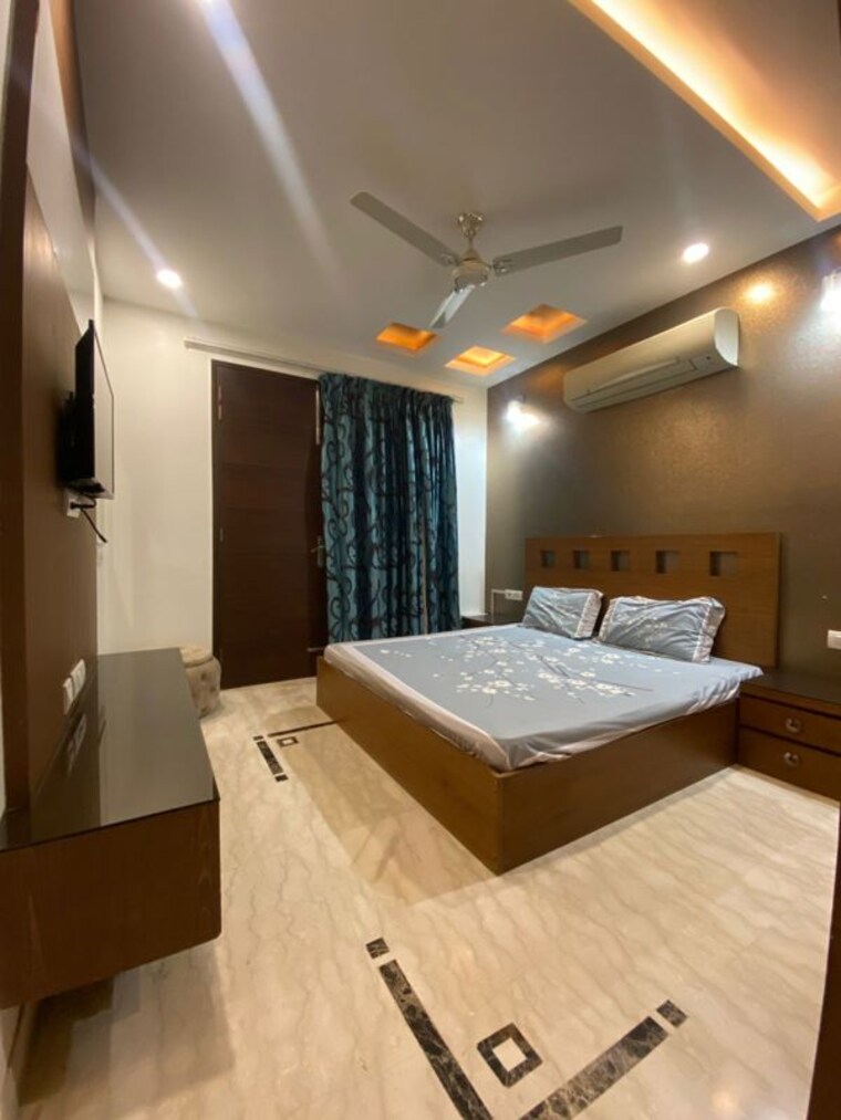 Bedroom, sector 47 3 Bedroom 1850 Sq.Ft. Builder Floor In Sector 47 Gurgaon 10370041