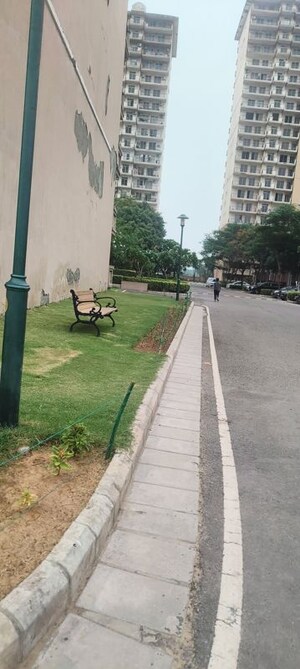 Balcony in 3.5 BHK Apartment at DLF Express Greens, Manesar Sector 1a – for Sale