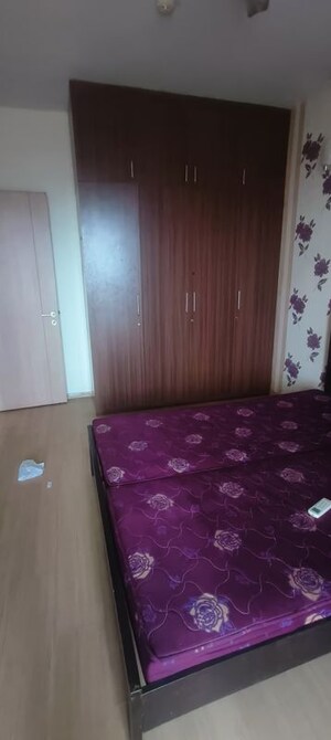Bedroom in 3.5 BHK Apartment at DLF Express Greens, Manesar Sector 1a – for Sale