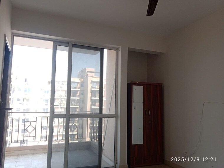 Room, dlf-express-greens 3.5 Bedroom 1950 Sq.Ft. Apartment In Manesar Sector 1a Gurgaon 10370047