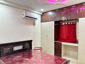 Bedroom in 3 BHK Builder Floor at Manikonda – for Rent