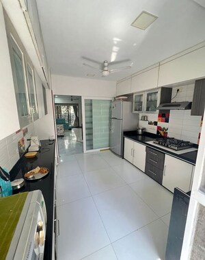 Team Area in 4 BHK Apartment at Rustomjee Adarsh Excellency, Malad West – for Rent