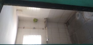 Bathroom in 1 BHK Apartment at Kailash Nagar – for Rent