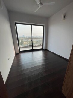 3 BHK Apartment For Rent in Krisumi Waterfall Residences