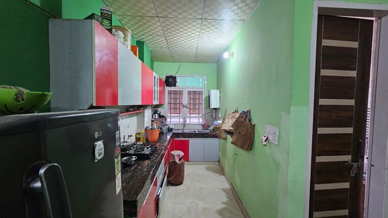 Kitchen, dharam colony 3 Bedroom 2100 Sq.Ft. Builder Floor In Dharam Colony Gurgaon 10370101