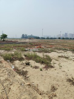 Plot For Sale in Sector 150