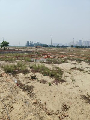  Plot For Sale in Sector 150