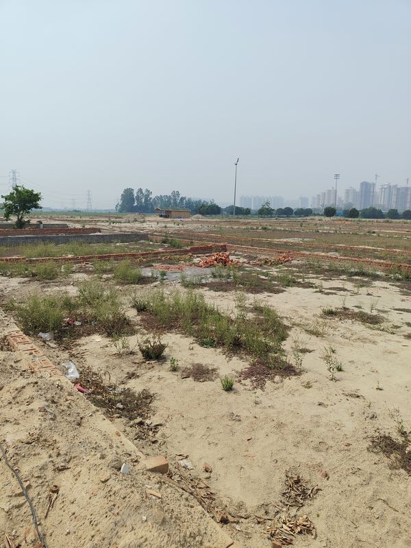 Plot For Sale in Sector 150
