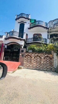4 BHK Independent House For Sale in South City
