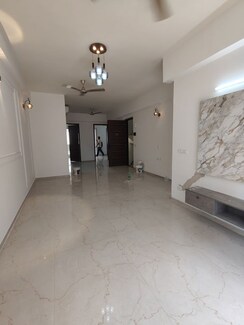 3 BHK + Basement Builder Floor For Rent in Smart World Orchard