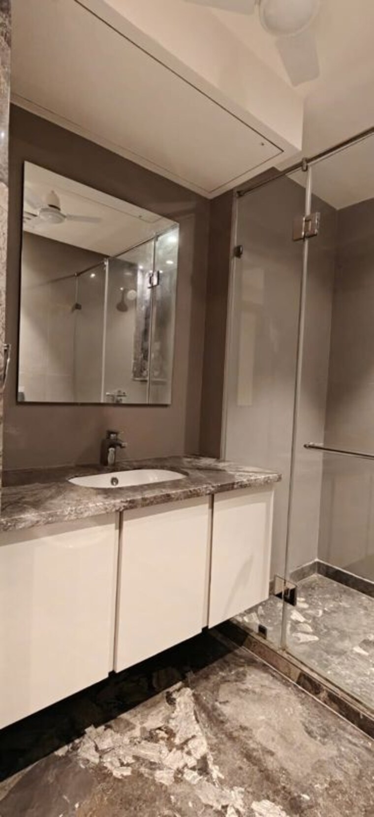 Kitchen, greater kailash i 3 Bedroom 2000 Sq.Ft. Builder Floor In Greater Kailash I Delhi 10370217