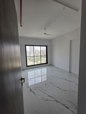 Room in 3 BHK Apartment at H Rishabraj Serenity Decks, Goregaon East – for Rent